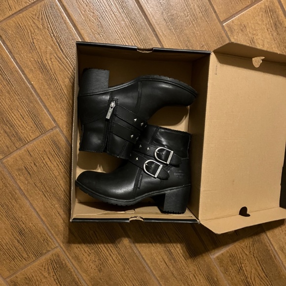 🦅HARLEY DAVIDSON ABNEY BOOTS, 🥾BLACK WITH SILVER STUDS, WATERPROOF - Picture 15 of 16
